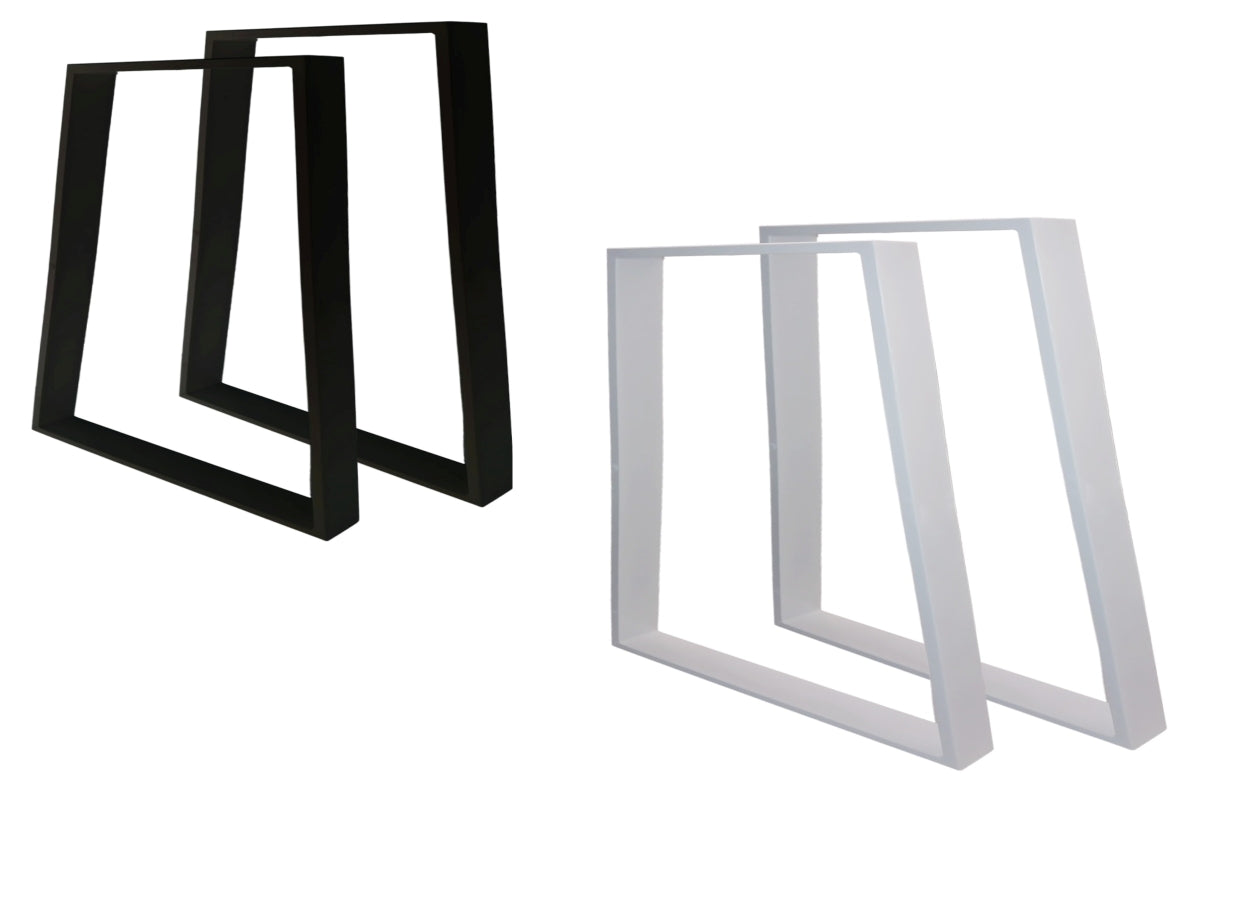 Modell TR3, auch als Stehtisch verwendbar. Rahmen aus Rechteckrohr 80x20 mm, Pulverbeschichtung schwarz und weiß. Individuelle Größen wählbar.